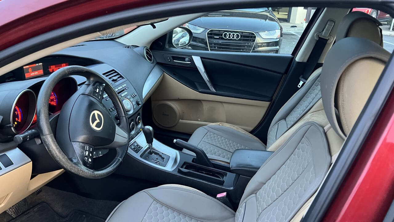 Used 2011 MAZDA MAZDA3 s Grand Touring w/ Tech Pkg image 13