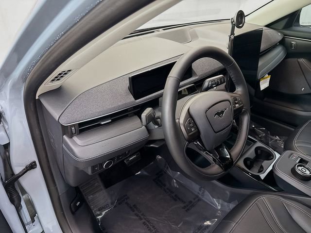 Used 2024 Ford Mustang Mach-E Premium image 9