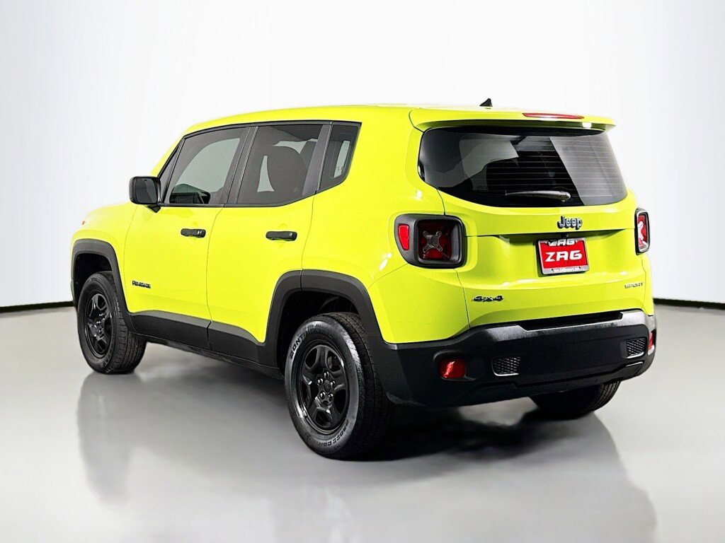 Used 2017 Jeep Renegade Sport w/ Power & Air Group image 3