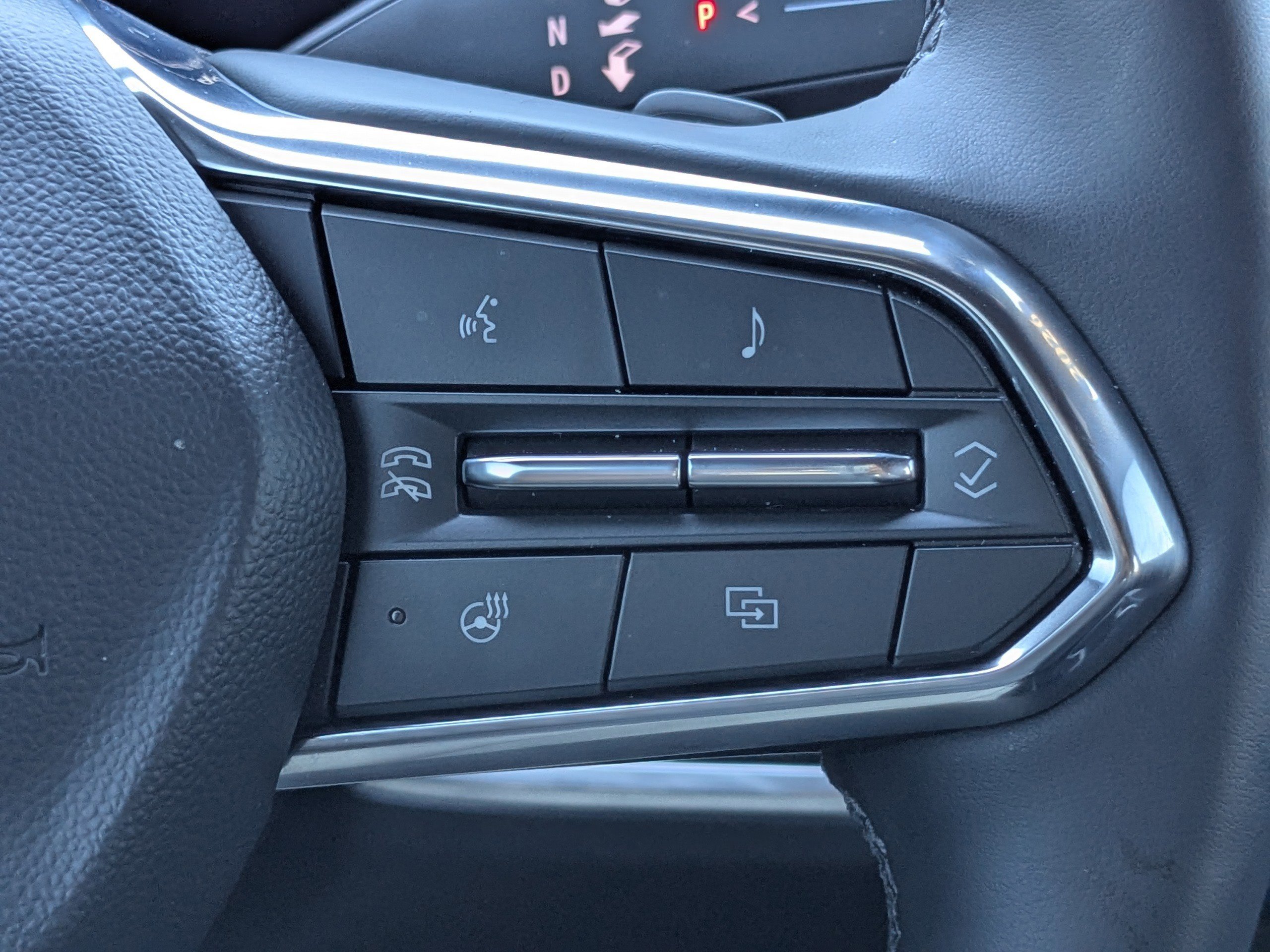 Used 2026 Chevrolet Equinox LT image 25