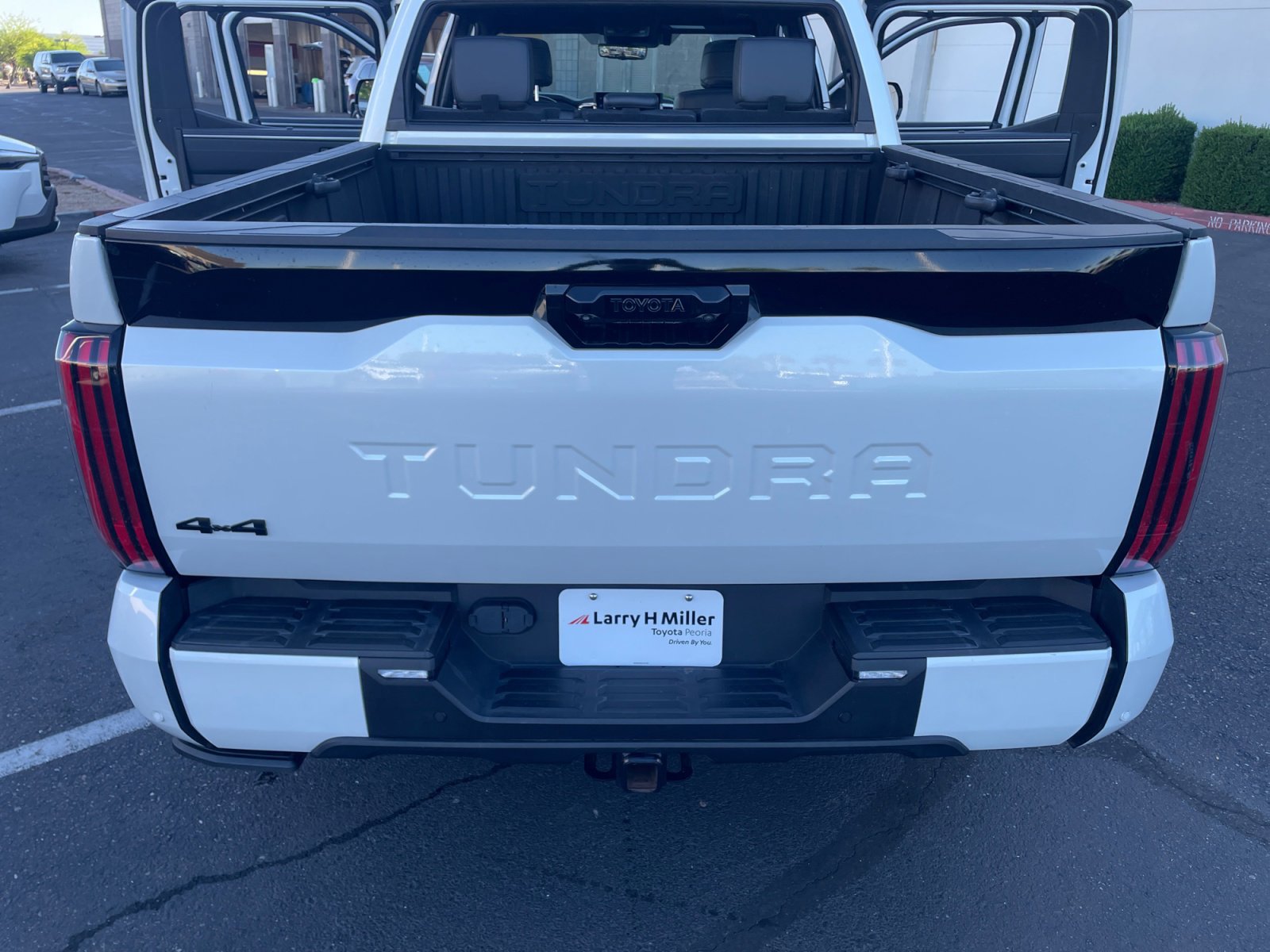 Used 2023 Toyota Tundra Platinum w/ Advanced Package image 24