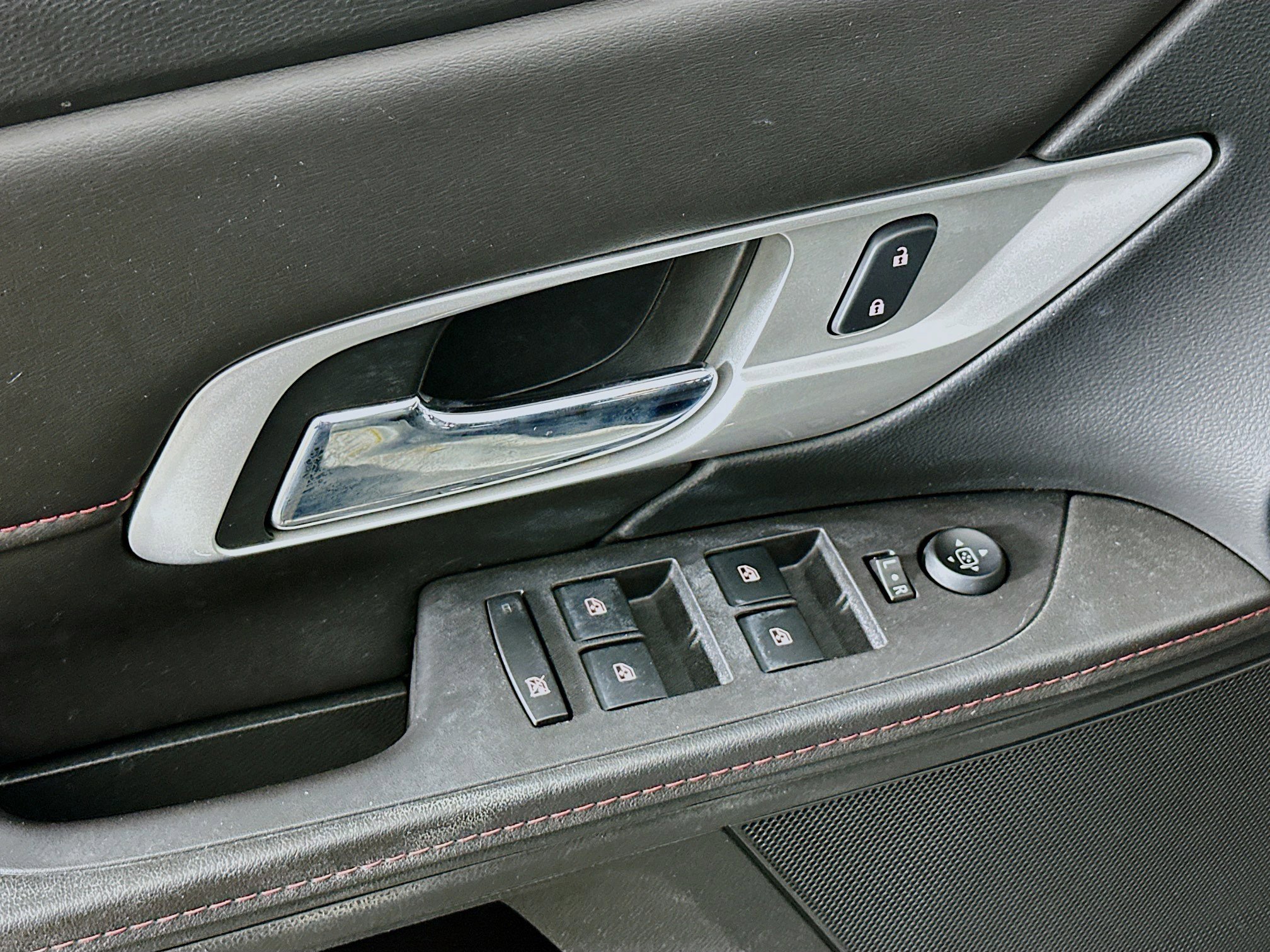 Used 2013 GMC Terrain SLE w/ Chrome Package FWD image 15