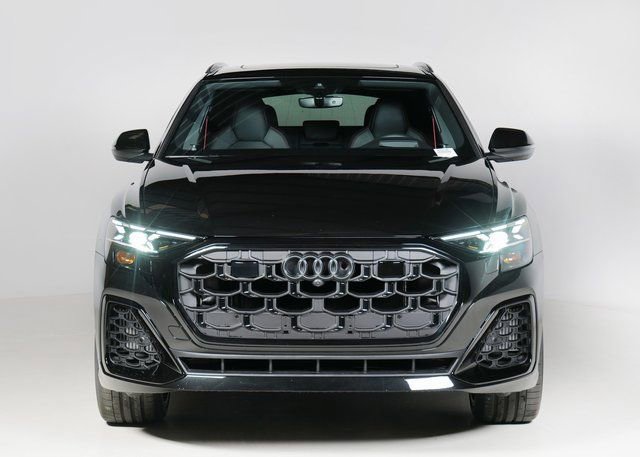 New 2026 Audi Q8 Prestige image 8