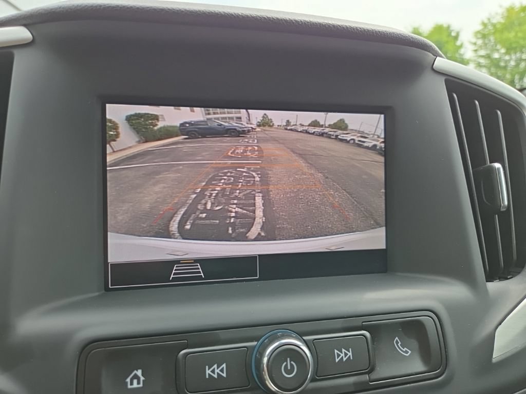 Used 2024 GMC Terrain SLE w/ Driver Convenience Package FWD image 39