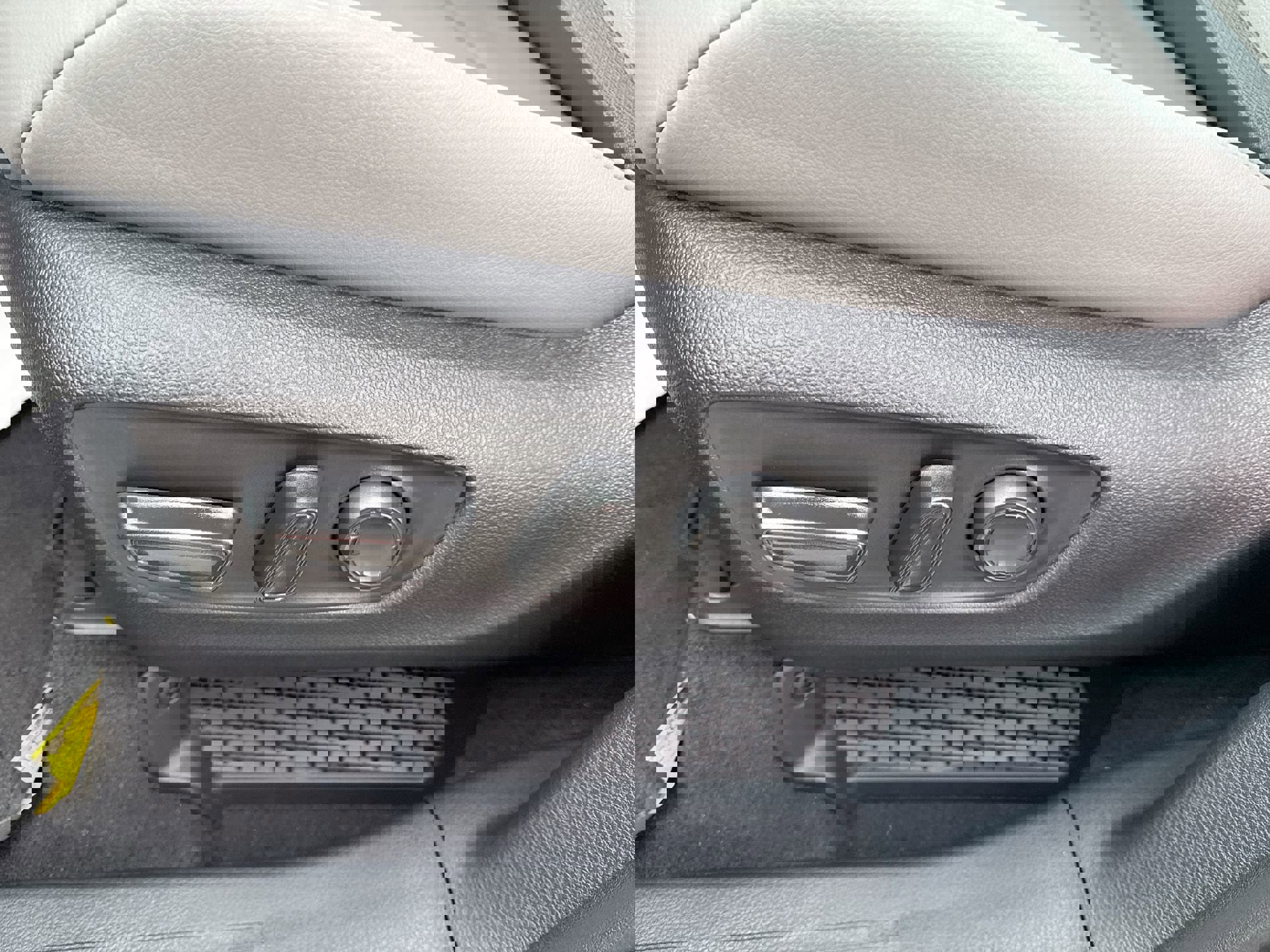 Certified 2026 Toyota Sienna XLE image 14