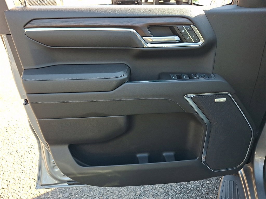 Certified 2023 GMC Sierra 1500 SLT w/ SLT Premium Package image 13