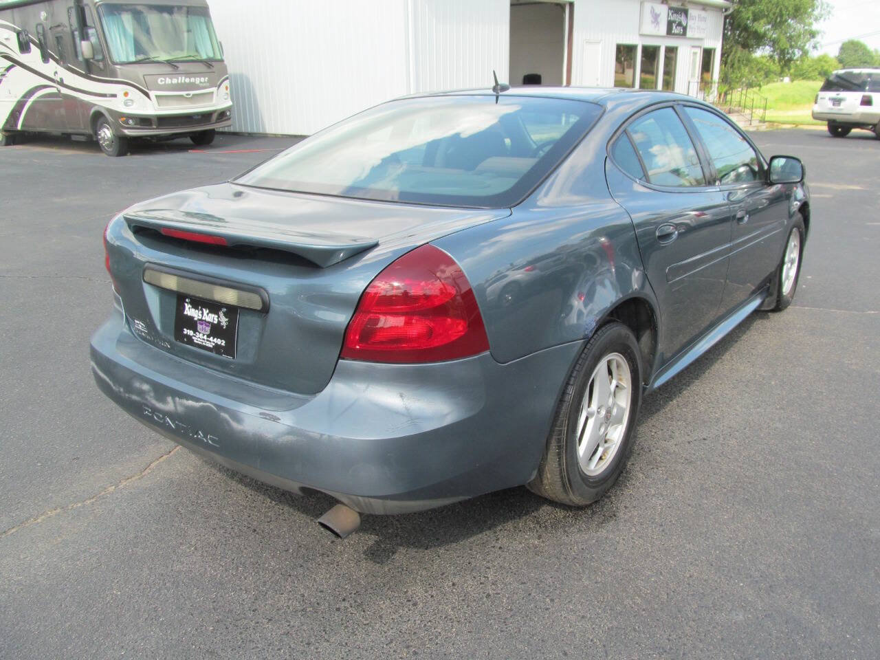 Used 2006 Pontiac Grand Prix FWD image 4