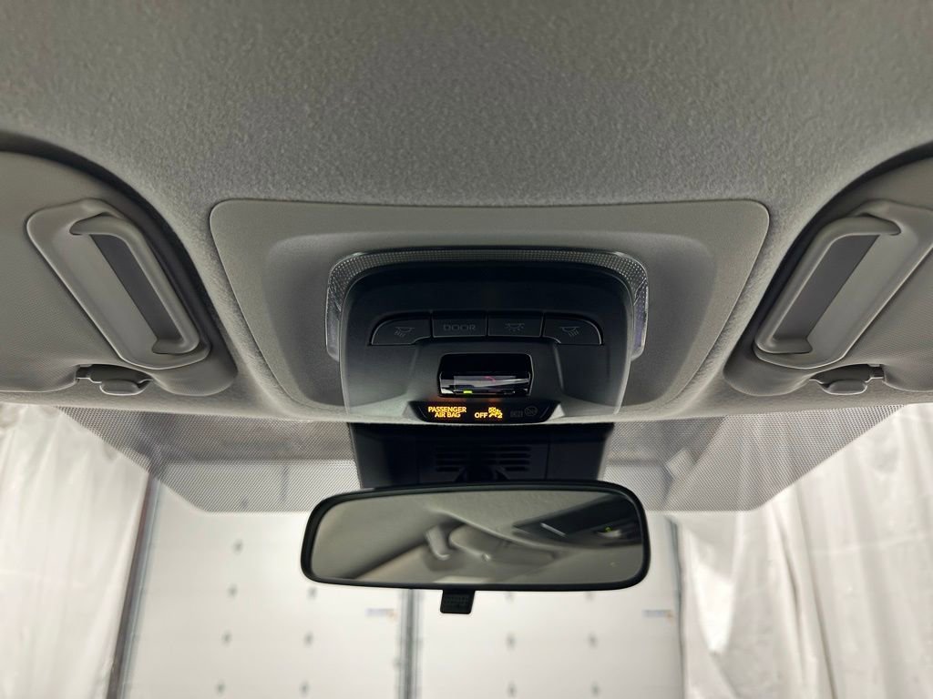 Used 2025 Toyota Corolla LE FWD image 38