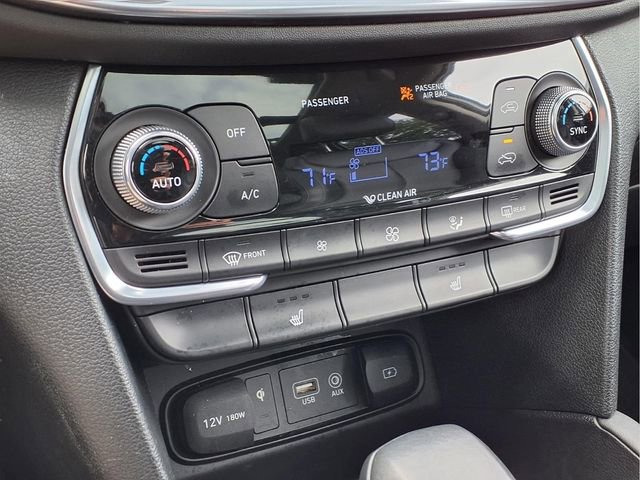 Used 2020 Hyundai Santa Fe SEL FWD image 10