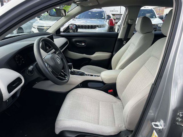 Used 2024 Honda HR-V LX image 15