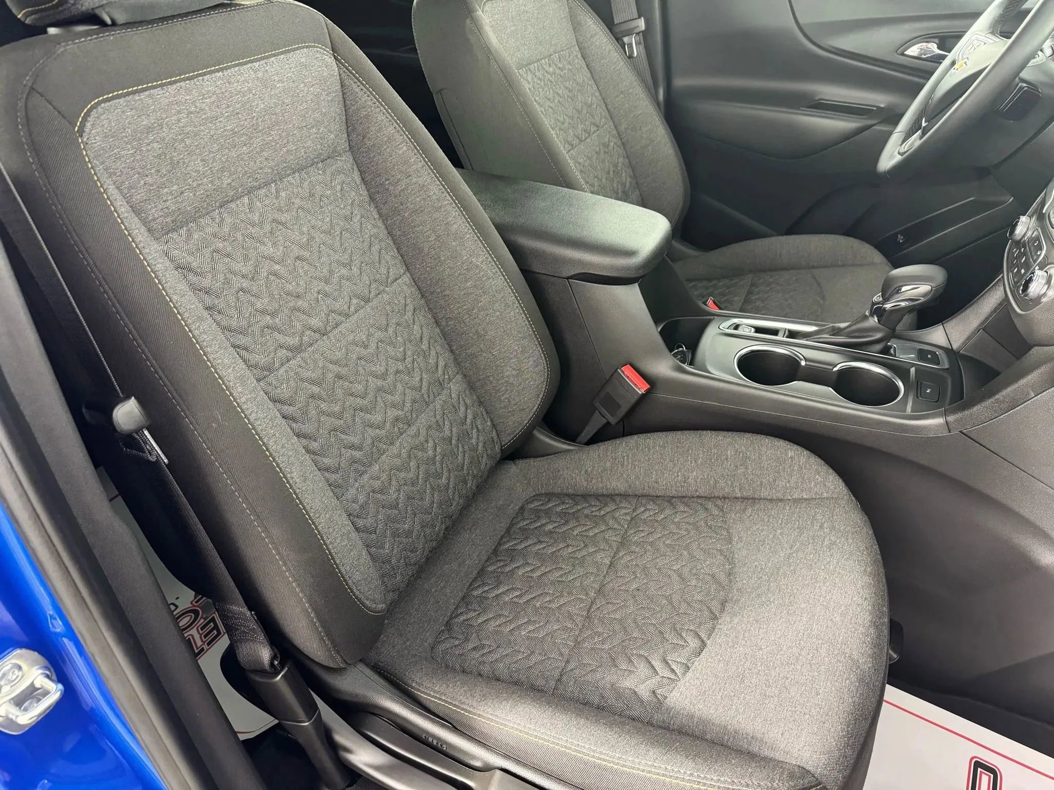 Used 2024 Chevrolet Equinox LT image 35