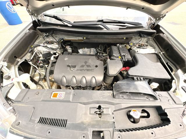 Used 2018 Mitsubishi Outlander ES AWD/4WD image 28