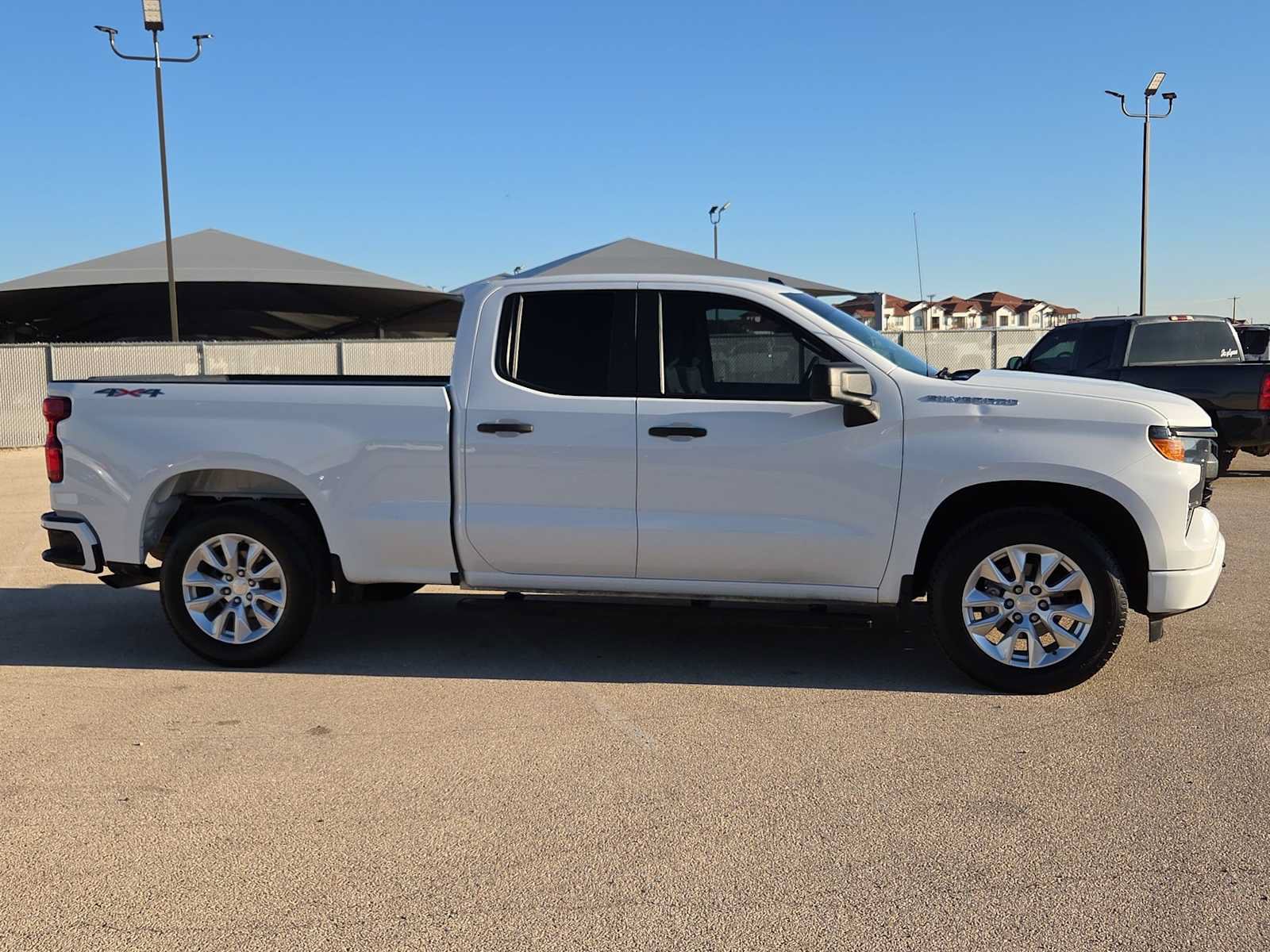Used 2023 Chevrolet Silverado 1500 Custom AWD/4WD image 9