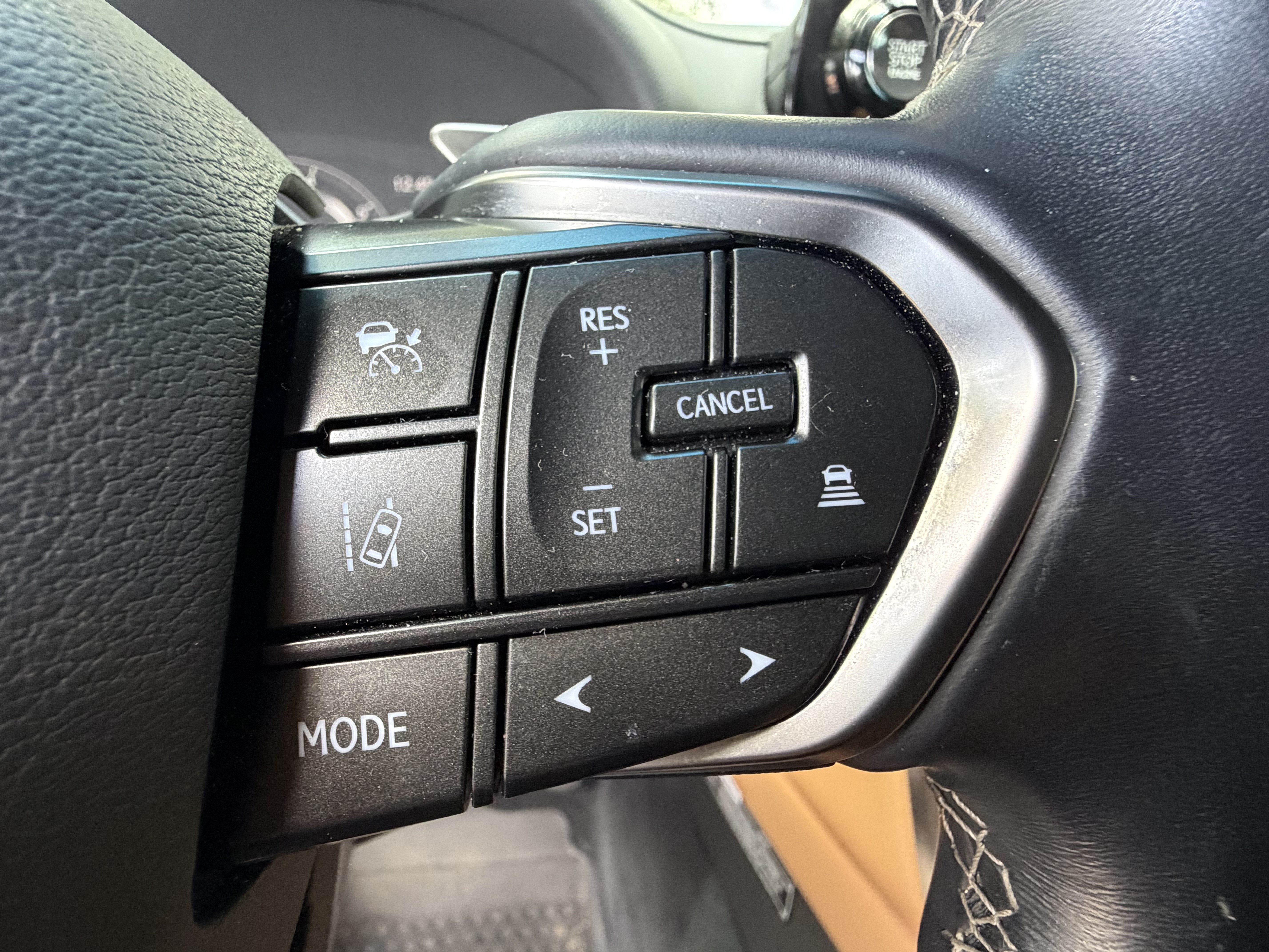 Used 2023 Lexus LX 600 4WD w/ Appearance Package image 20