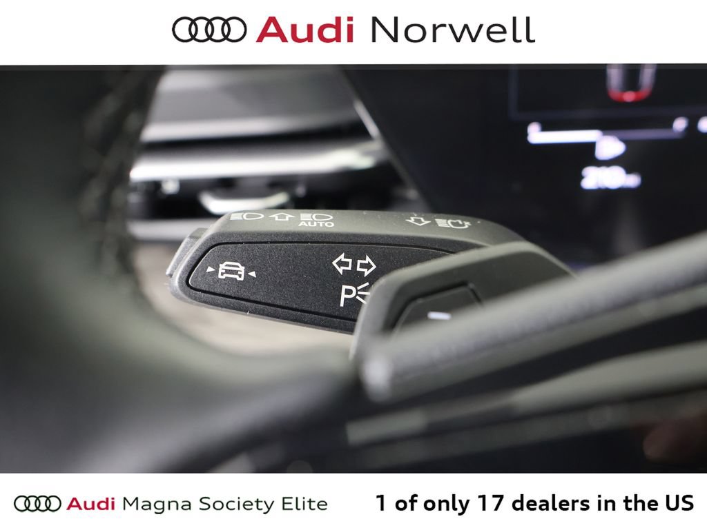 Certified 2025 Audi Q5 Premium w/ Premium Plus AWD/4WD image 28