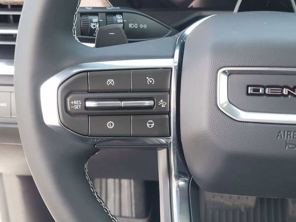 New 2026 GMC Acadia Denali Ultimate w/ LPO, Floor Liner Package AWD/4WD image 14