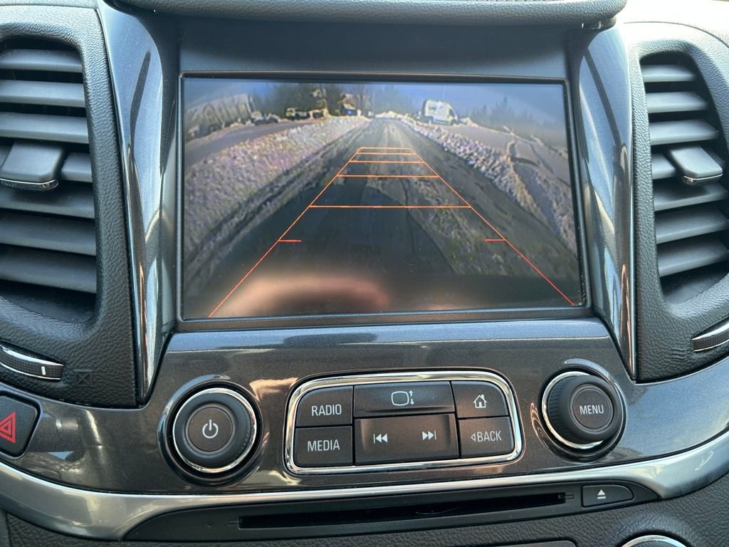 Used 2014 Chevrolet Impala LT w/ Convenience Package image 14