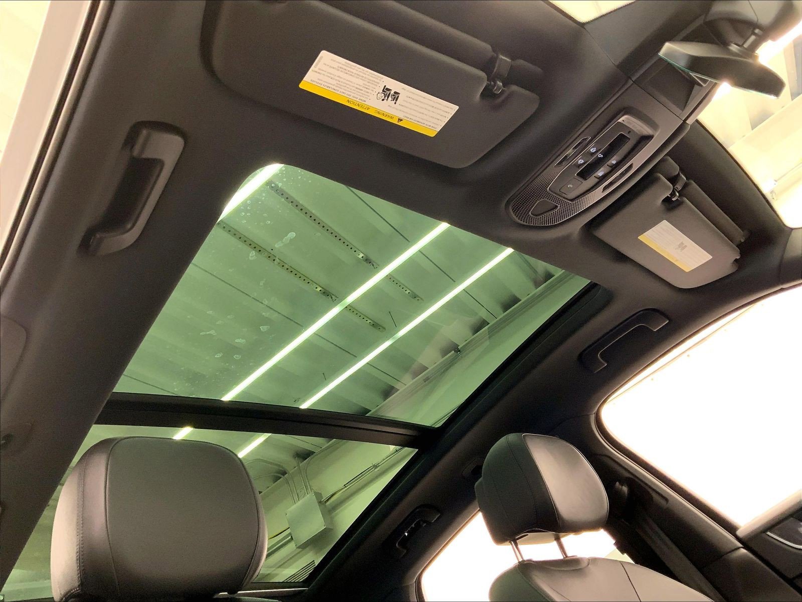 Certified 2024 Porsche Cayenne S AWD/4WD image 27