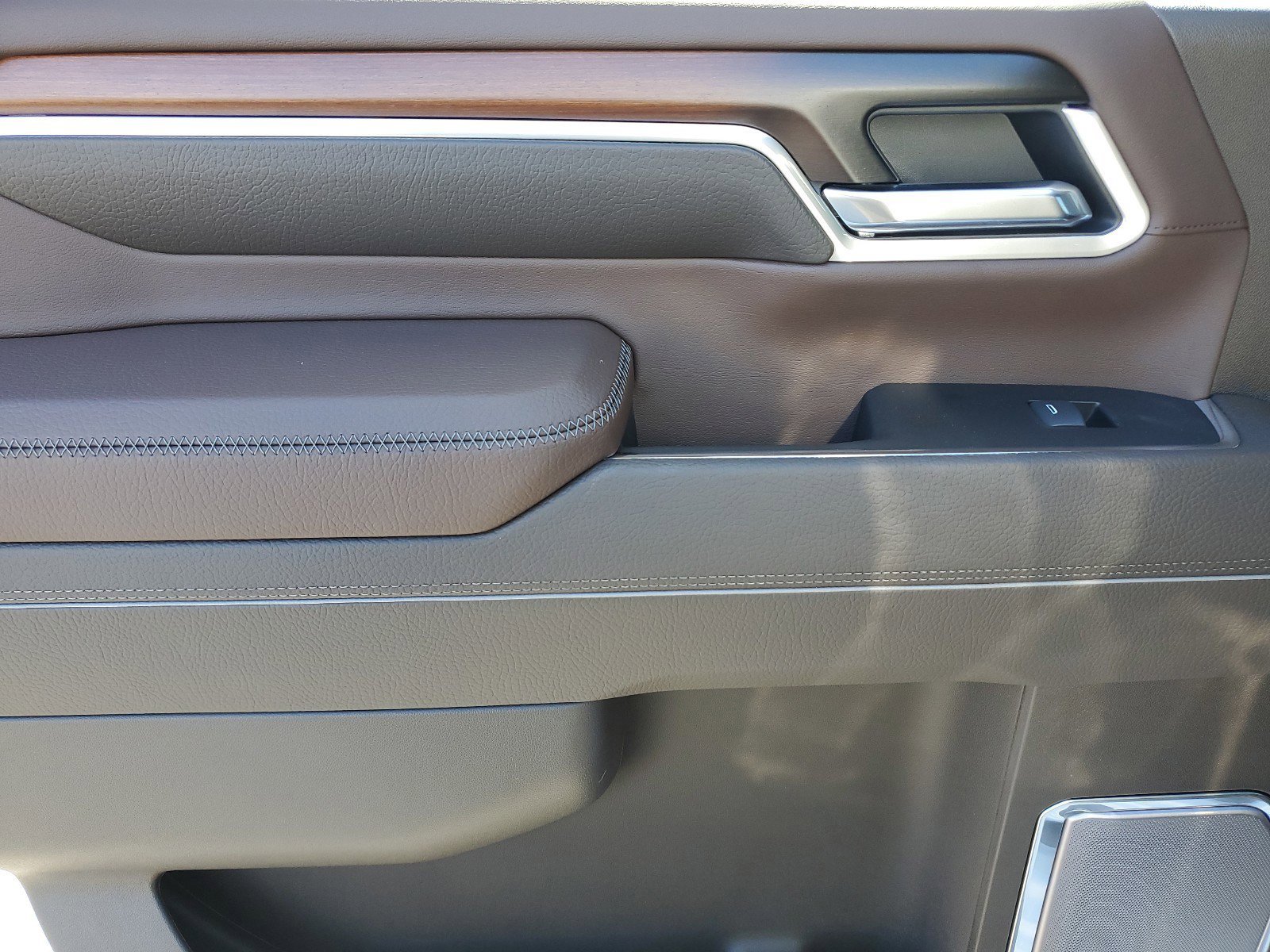 New 2025 GMC Sierra 2500 Denali image 14