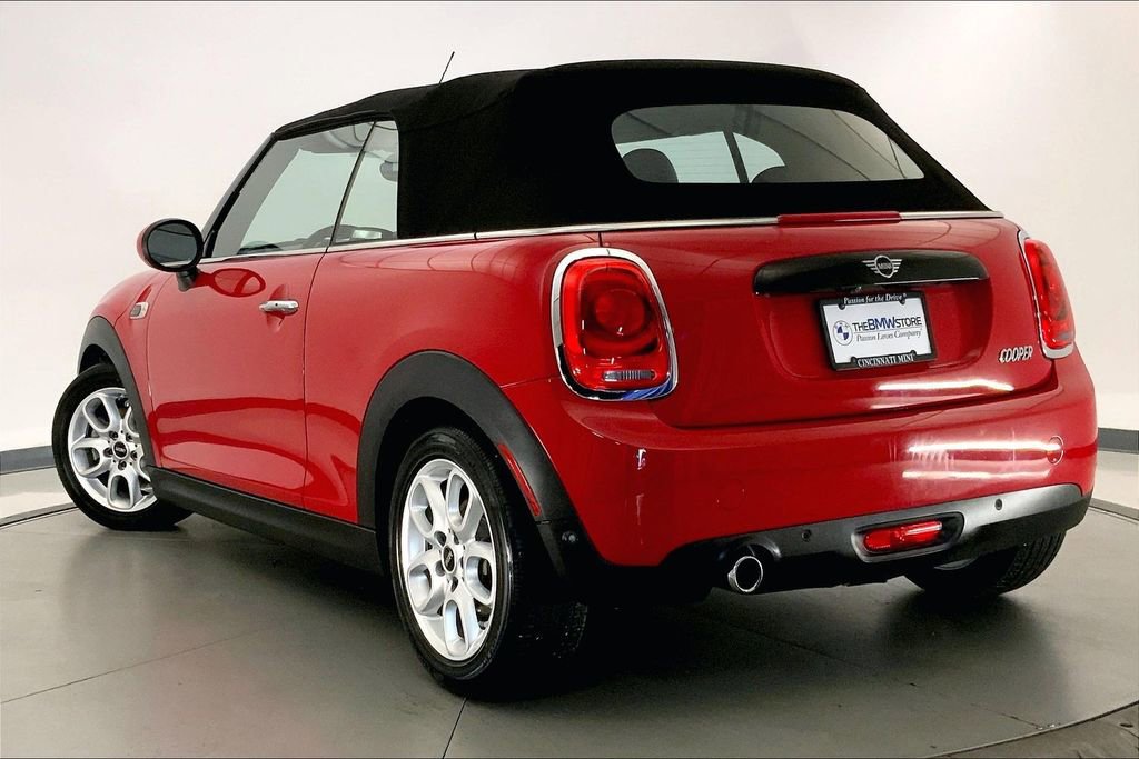 Used 2019 MINI Cooper Convertible w/ Signature Upholstery Package FWD image 10