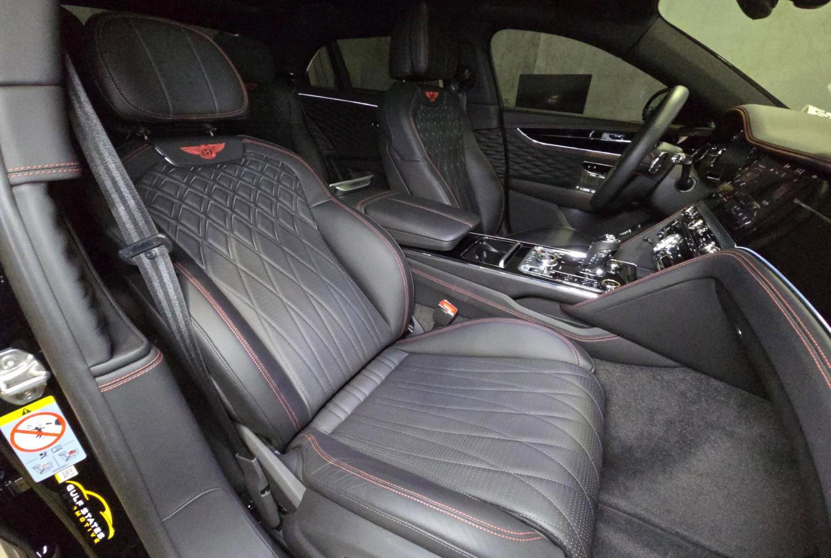 Used 2022 Bentley Flying Spur V8 AWD/4WD image 3