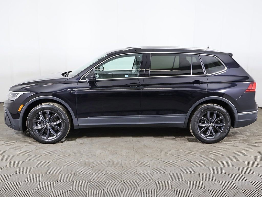 Used 2023 Volkswagen Tiguan SE image 17