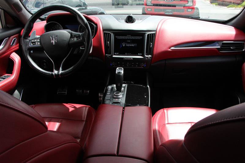 Used 2019 Maserati Levante GranSport AWD/4WD image 14
