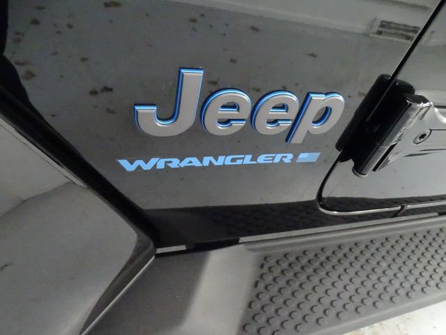 Certified 2025 Jeep Wrangler Unlimited Sahara AWD/4WD image 24