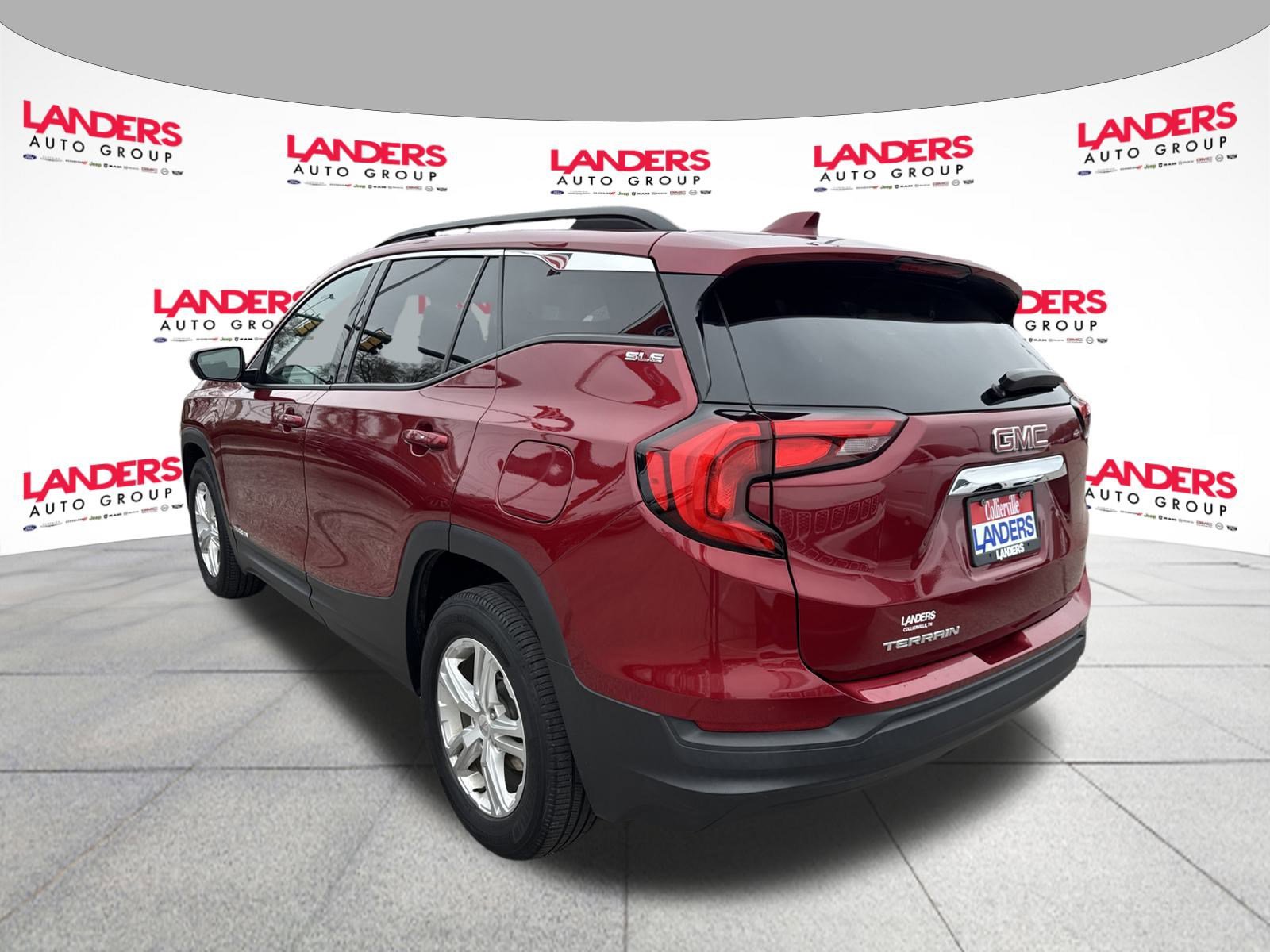 Used 2019 GMC Terrain SLE w/ Driver Convenience Package image 5