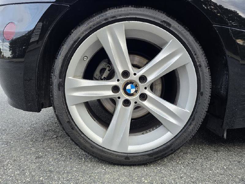 Used 2007 BMW Z4 3.0si image 24
