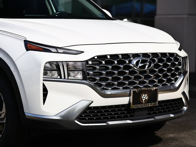 Used 2021 Hyundai Santa Fe SEL w/ Convenience + Premium Package AWD/4WD image 2