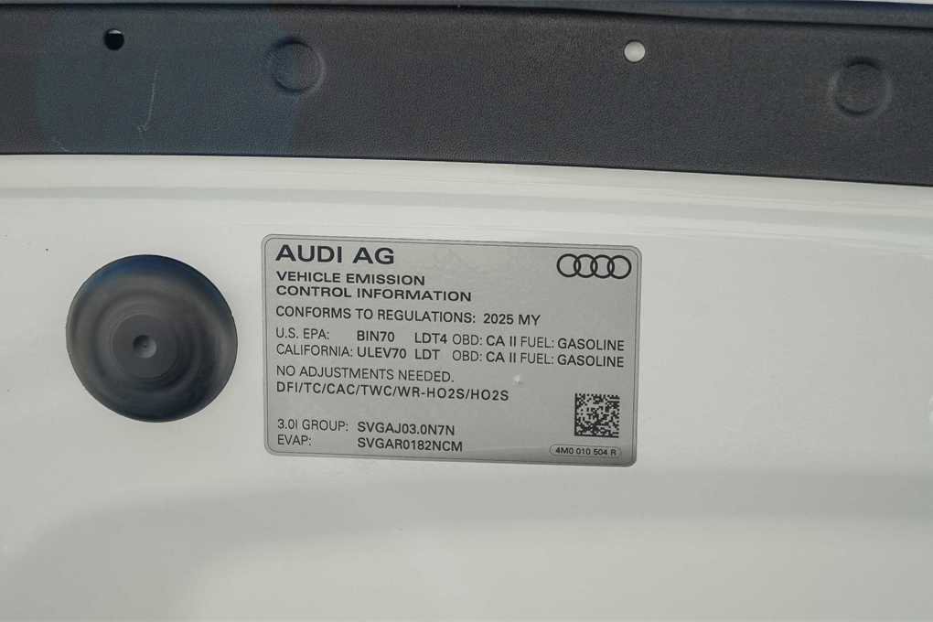New 2025 Audi Q8 Premium Plus image 30