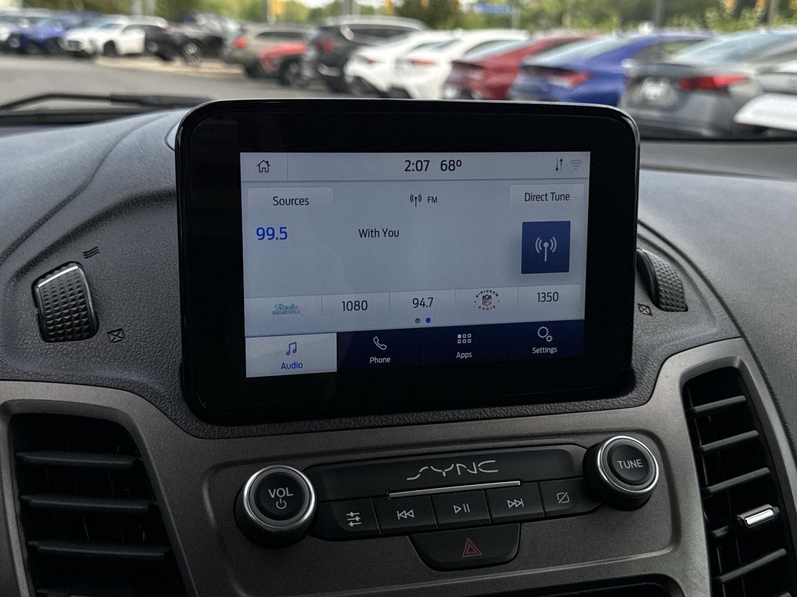 Used 2022 Ford Transit Connect XLT FWD image 18