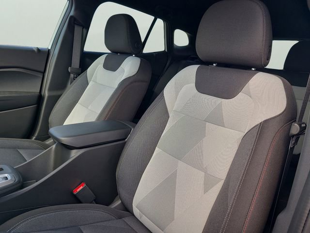 New 2026 Chevrolet Trax RS FWD image 17
