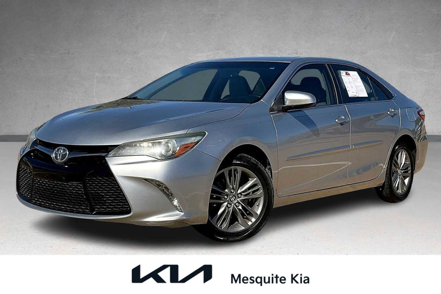 Used 2015 Toyota Camry SE