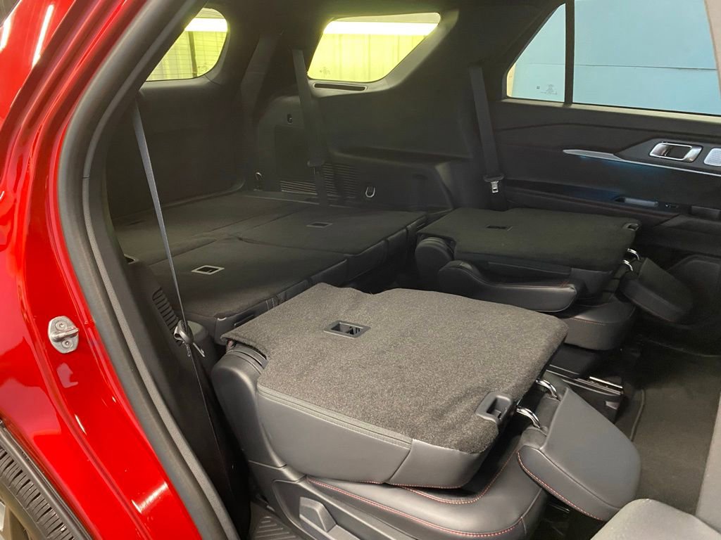 New 2026 Ford Explorer ST w/ Sun And Sound Package image 42