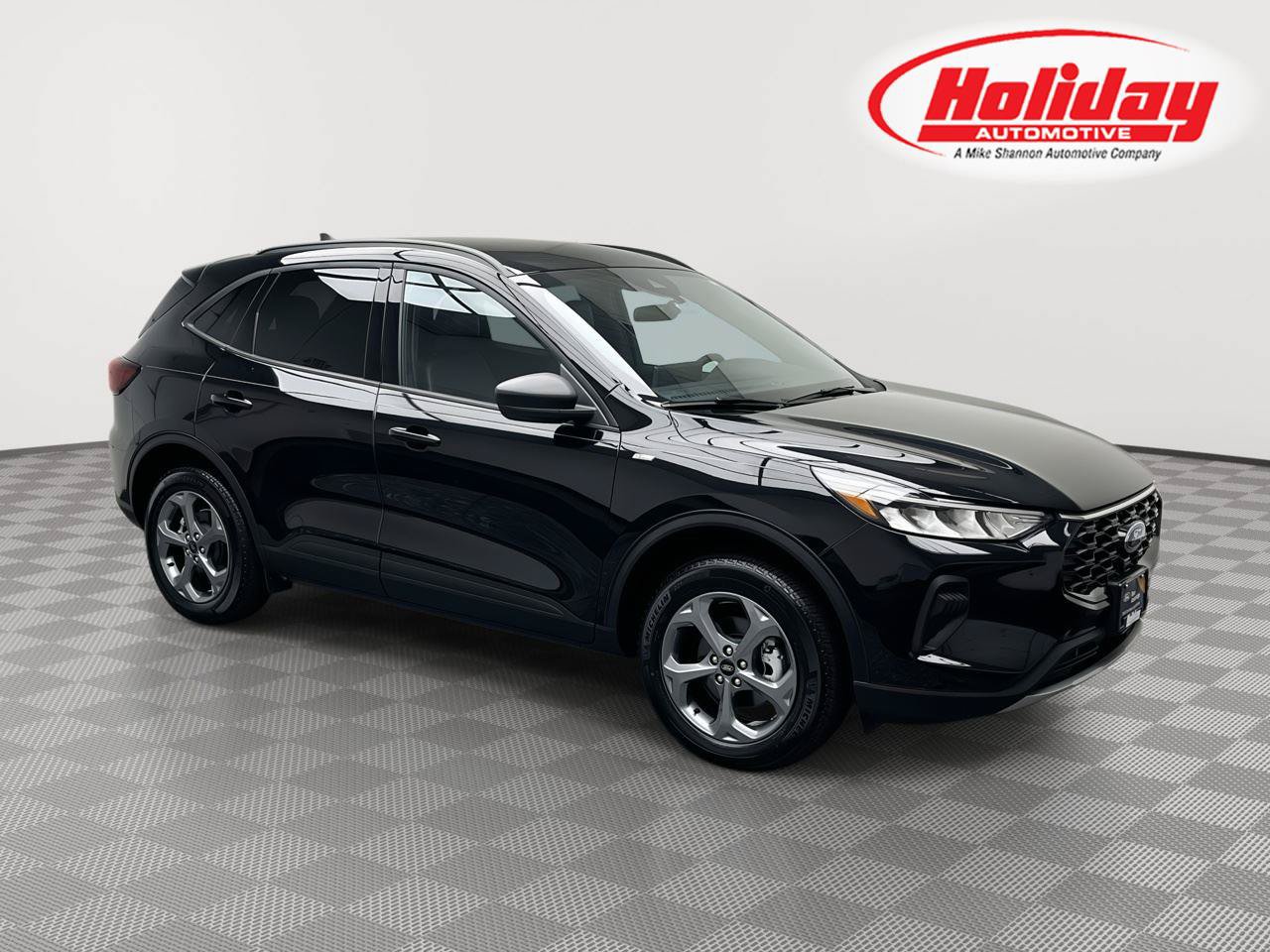 Certified 2025 Ford Escape ST-Line w/ Tech Pack #1 AWD/4WD image 1
