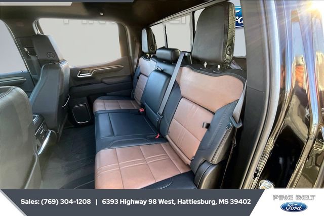 Used 2023 Chevrolet Silverado 1500 High Country w/ High Country Premium Package image 20