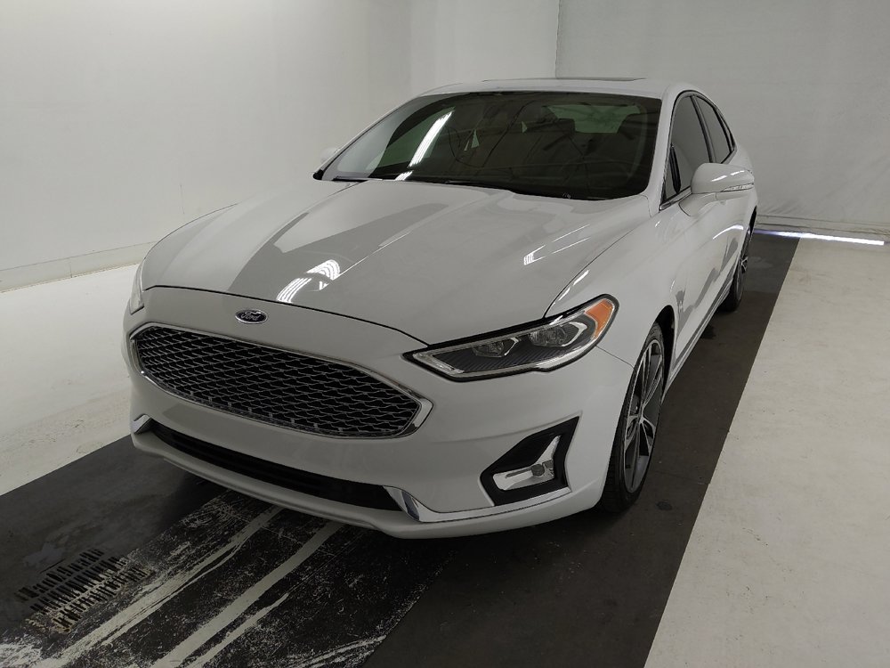 Used 2019 Ford Fusion Titanium image 15