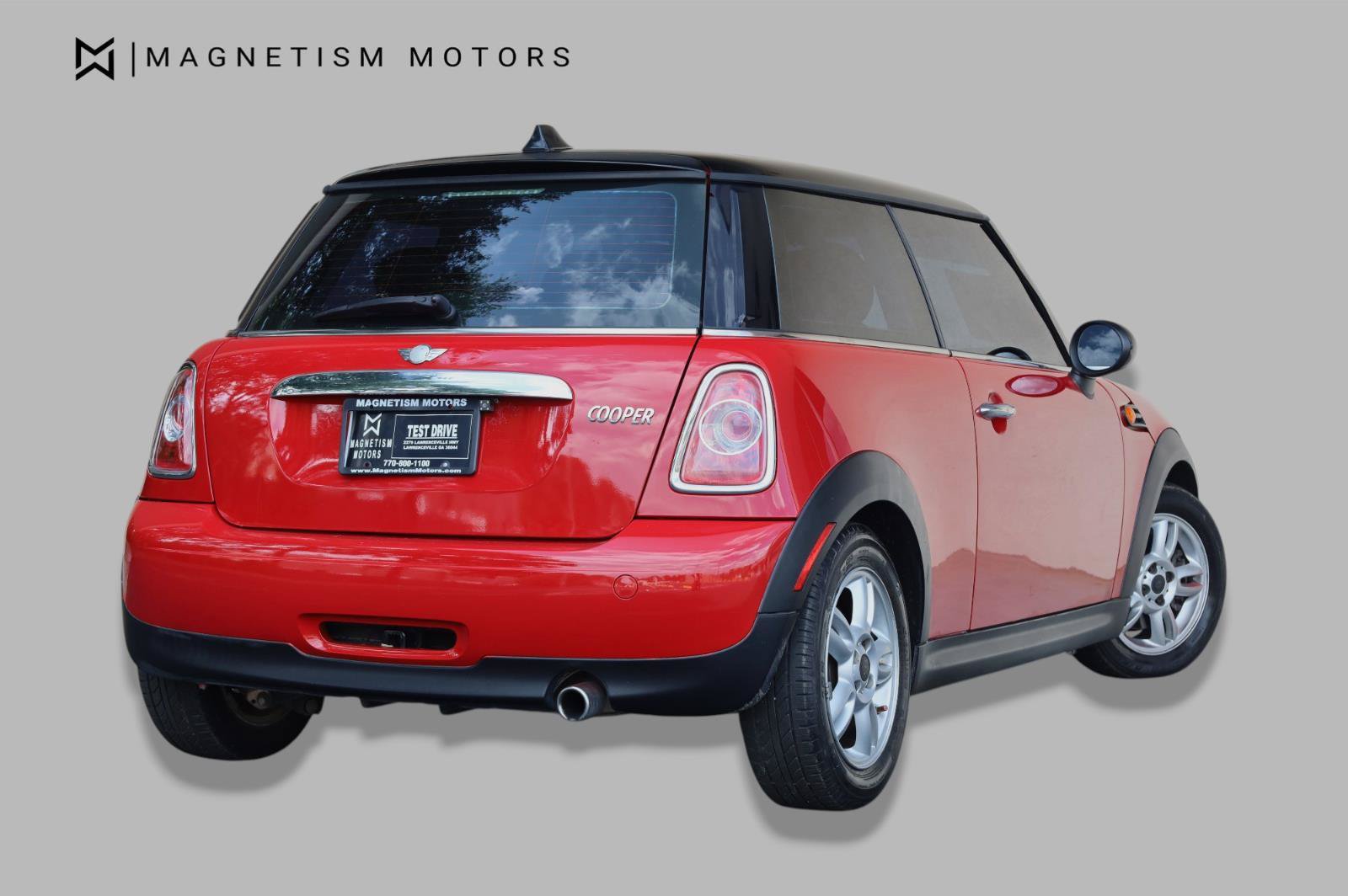 Used 2011 MINI Cooper Hardtop FWD image 9