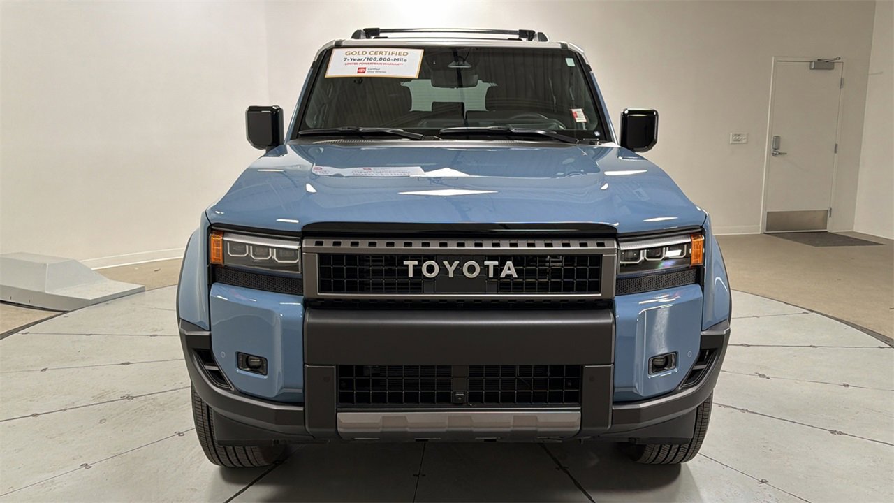 Used 2025 Toyota Land Cruiser image 2