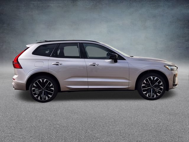 New 2026 Volvo XC60 B5 Ultra w/ Protection Package Premier AWD/4WD image 8