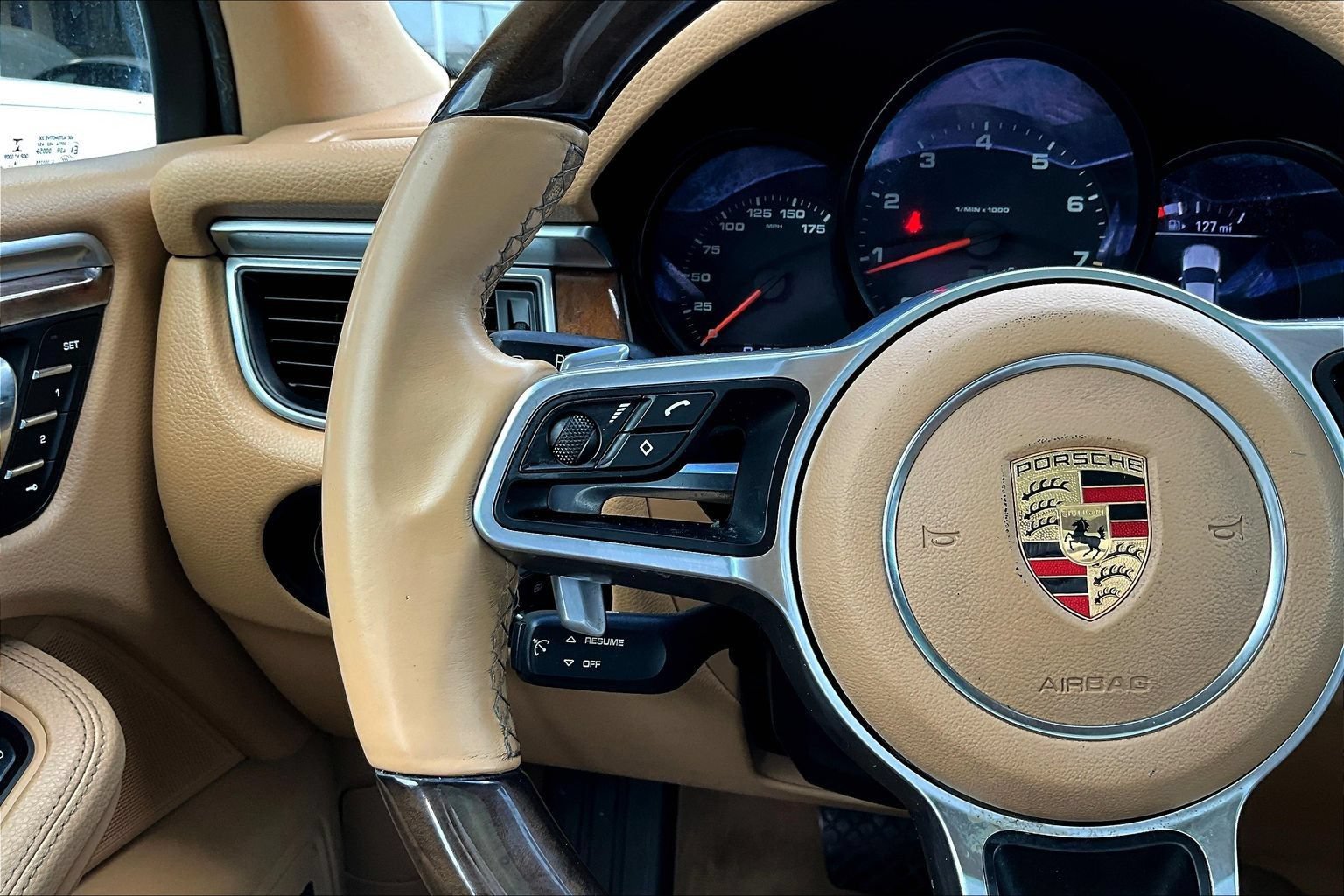 Used 2017 Porsche Macan AWD/4WD image 13