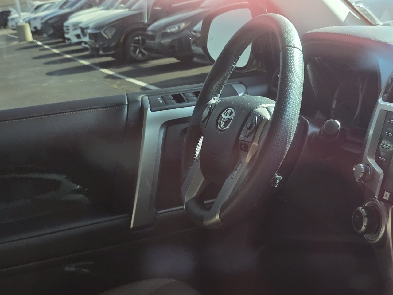 Used 2023 Toyota 4Runner Limited AWD/4WD image 16