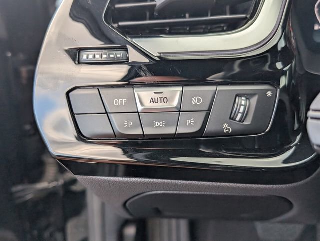 Used 2022 BMW Z4 sDrive30i w/ Driving Assistance Package image 30