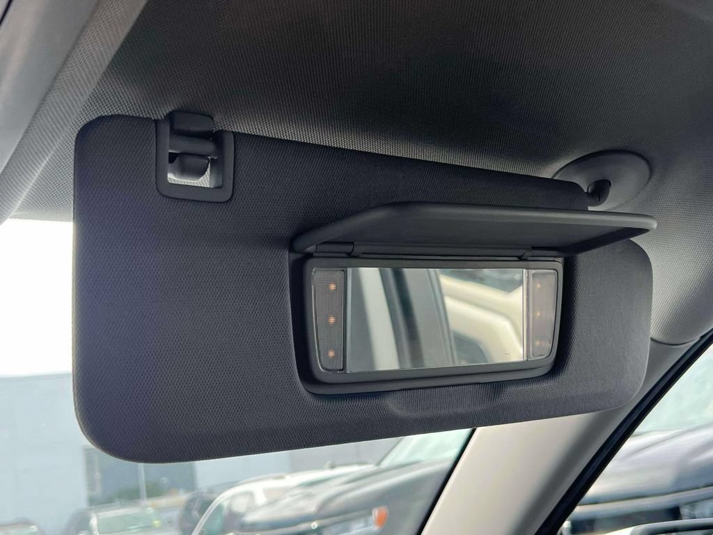 Used 2019 Chevrolet Equinox Premier AWD/4WD image 30
