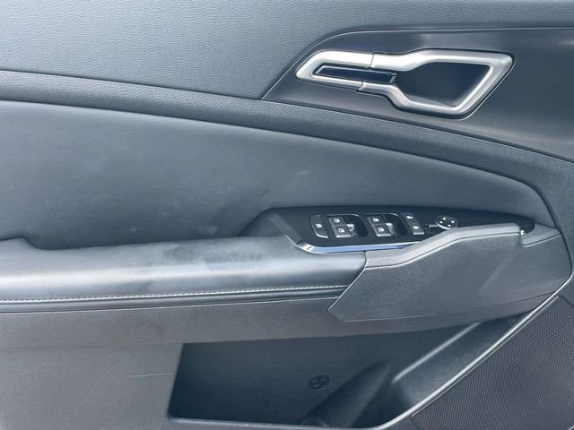 Used 2023 Kia Sportage EX image 24