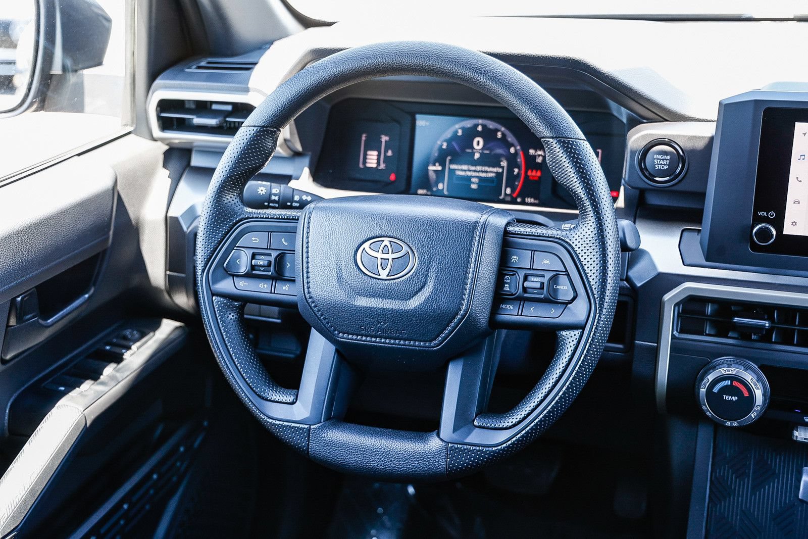 Used 2026 Toyota Tacoma SR5 AWD/4WD image 13