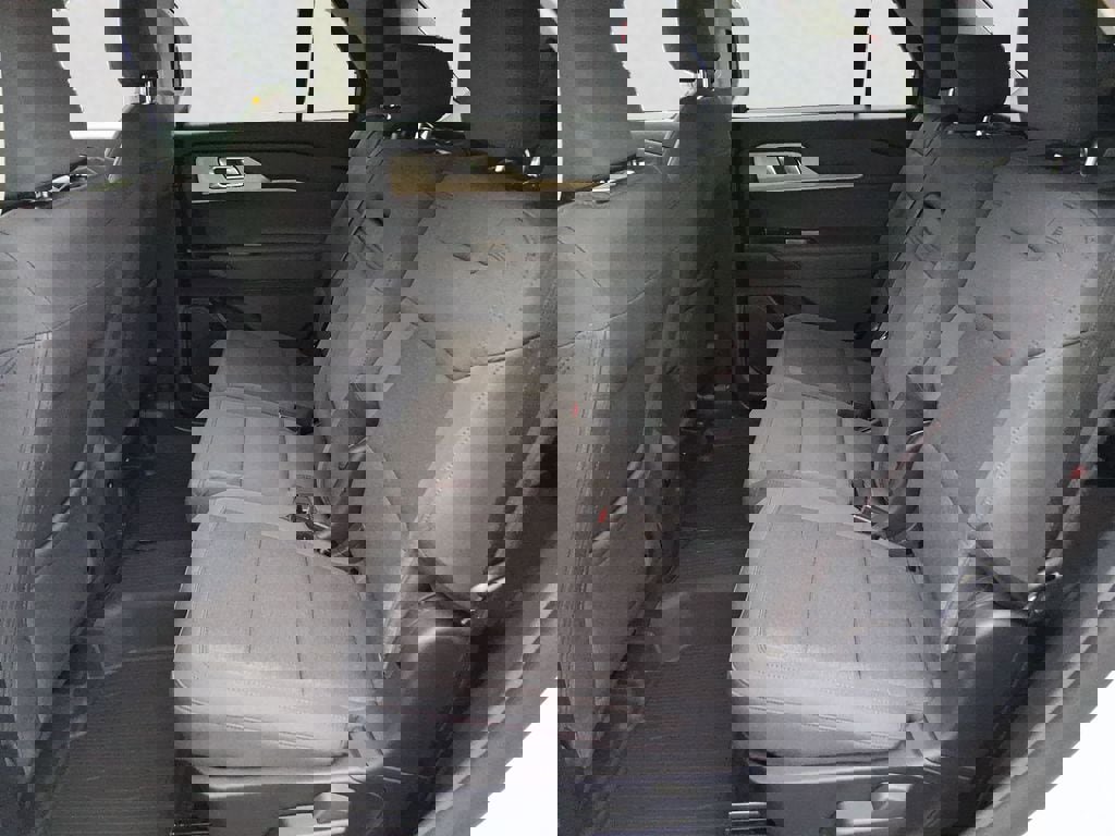 New 2026 Ford Explorer Active image 10