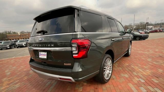 Used 2022 Ford Expedition Platinum image 9